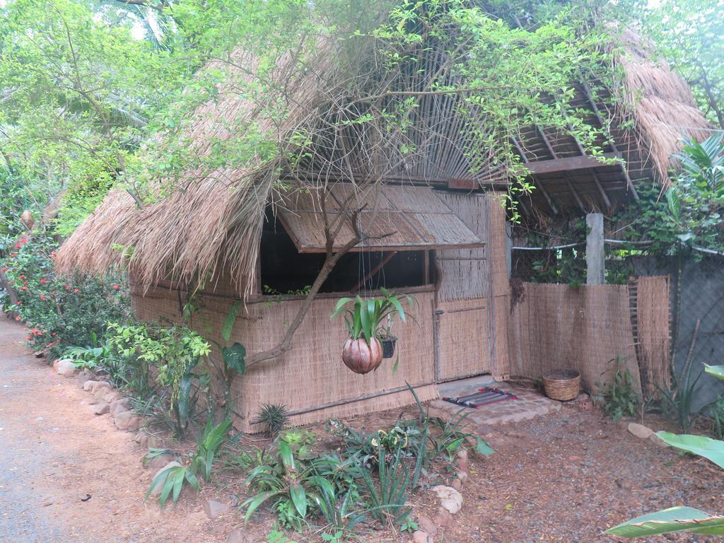 Naga House Kampot 호텔 외부 사진